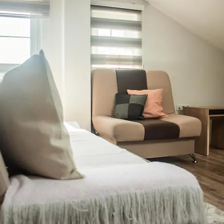 Basic Apartment *